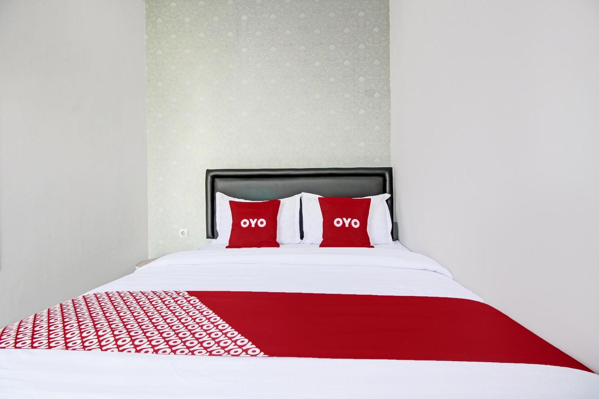 Super Oyo Collection O 92363 Kp Inn Temon Luaran gambar