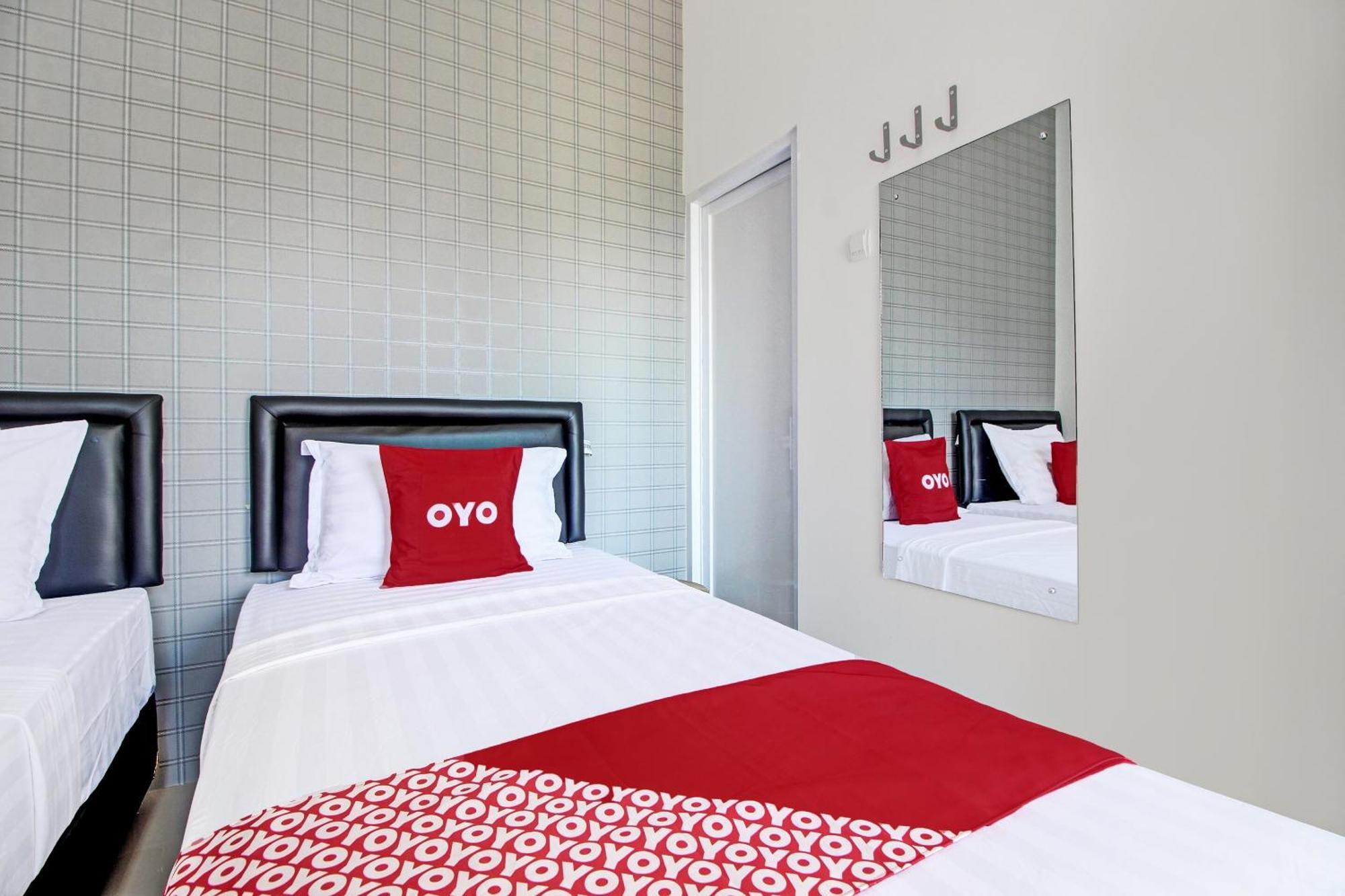 Super Oyo Collection O 92363 Kp Inn Temon Luaran gambar